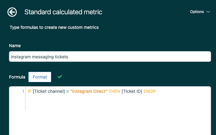 Editor de fórmula de métrica calculada filtrando por canal Instagram Direct