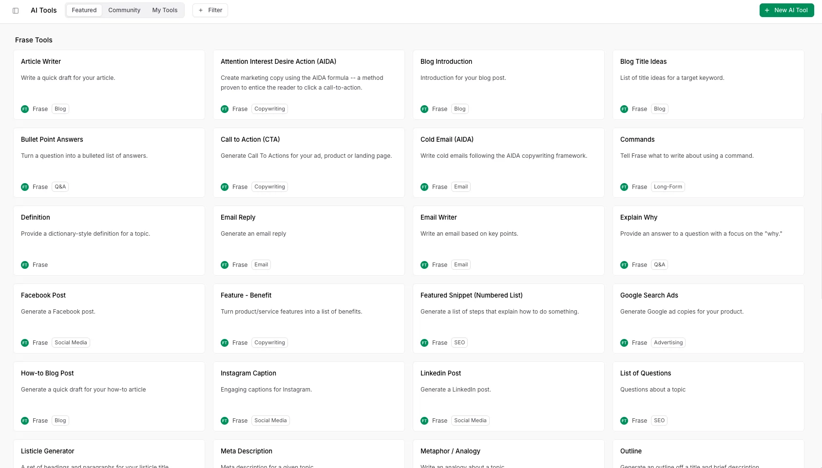 Interfaz de herramientas de IA de Frase mostrando la biblioteca completa de más de 37 plantillas de escritura organizadas por categoría, tal como se ve en Frase