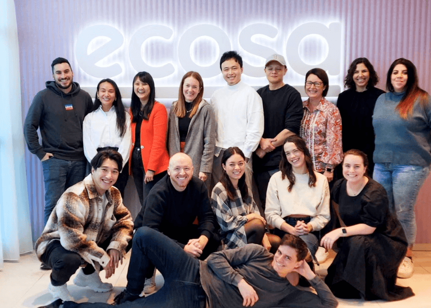 A Ecosa descansa tranquila com o eesel AI automatizando tickets do Zendesk e chat ao vivo