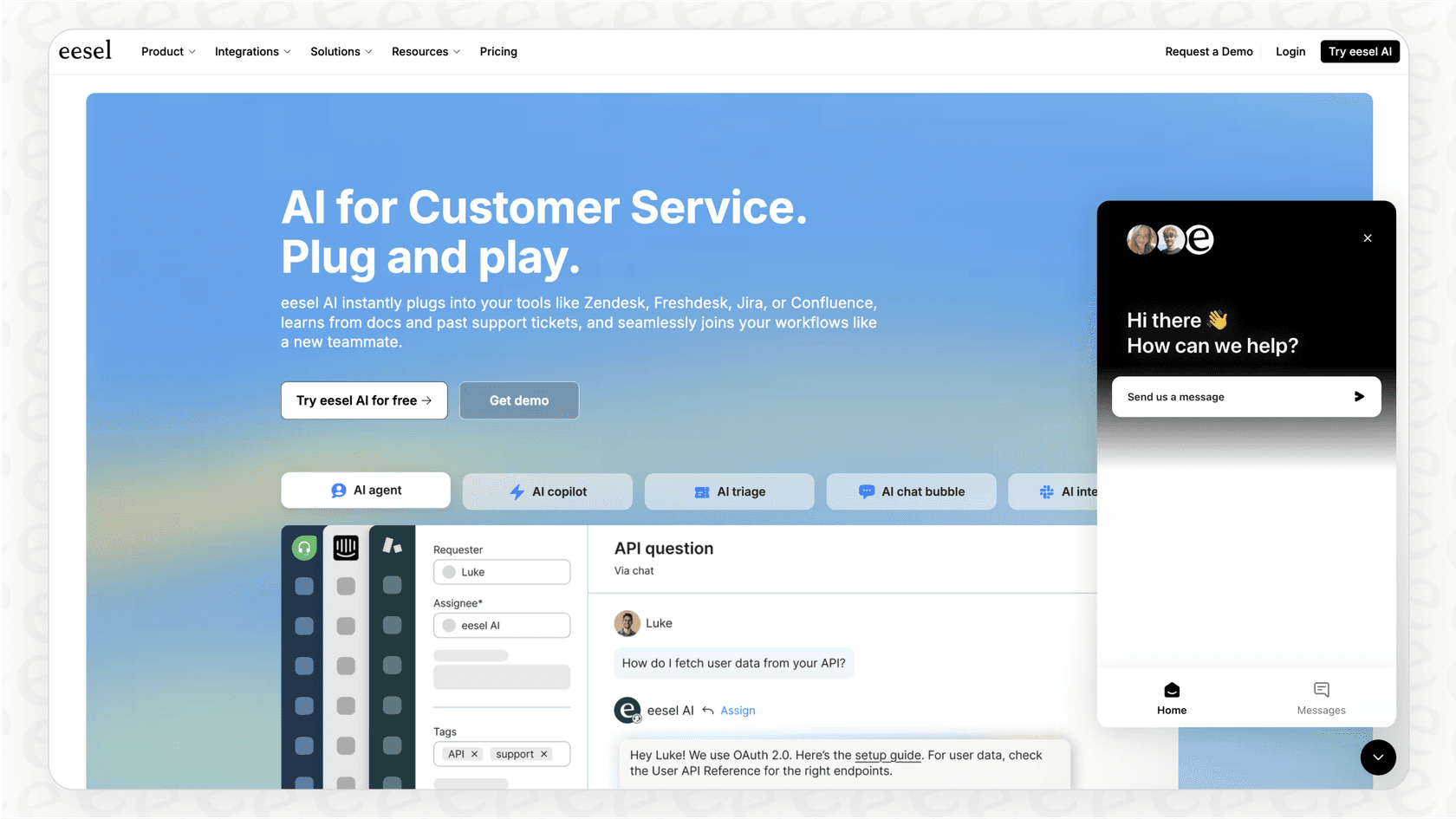 Screenshot showing a live support chat box on a website, ready to help customers.