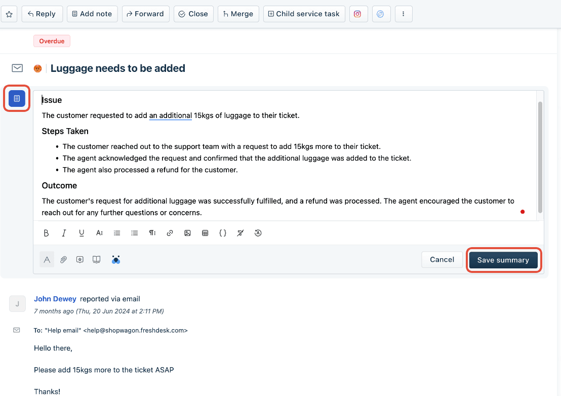 Ticket do Freshdesk com um painel de resumo do Freddy AI mostrando as seções Issue, Steps Taken e Outcome para um pedido de adicionar 15 kg de bagagem, com um botão Save summary, extraído da documentação do Freddy AI Summarize da Freshworks