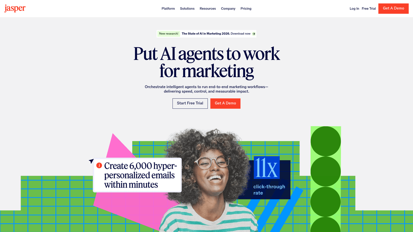 Jasper-Startseite mit dem Hero "Put AI agents to work for marketing"
