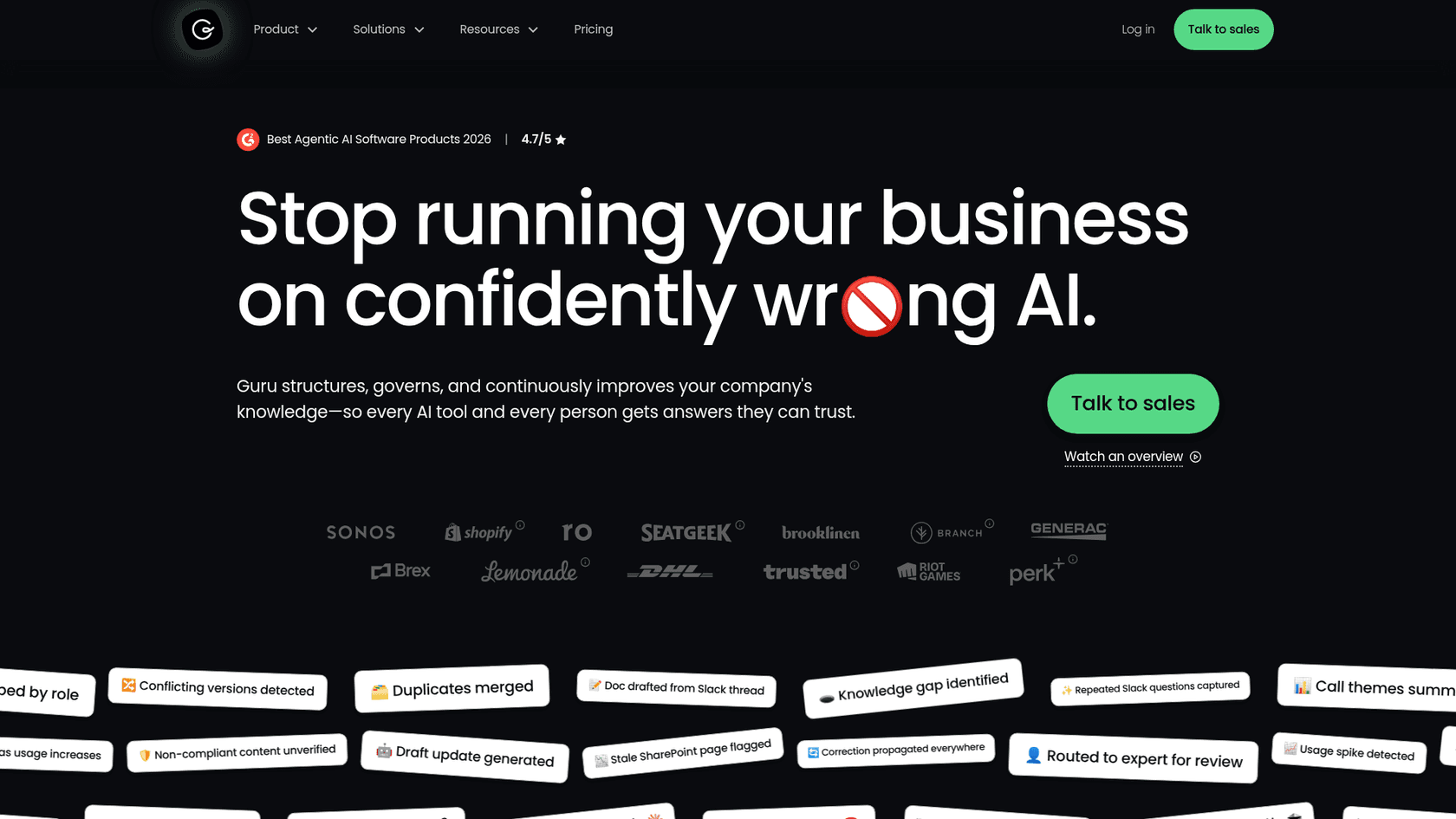 Página de inicio de la plataforma de gestión del conocimiento Guru que muestra el AI Knowledge Agent y el flujo de trabajo de verificación