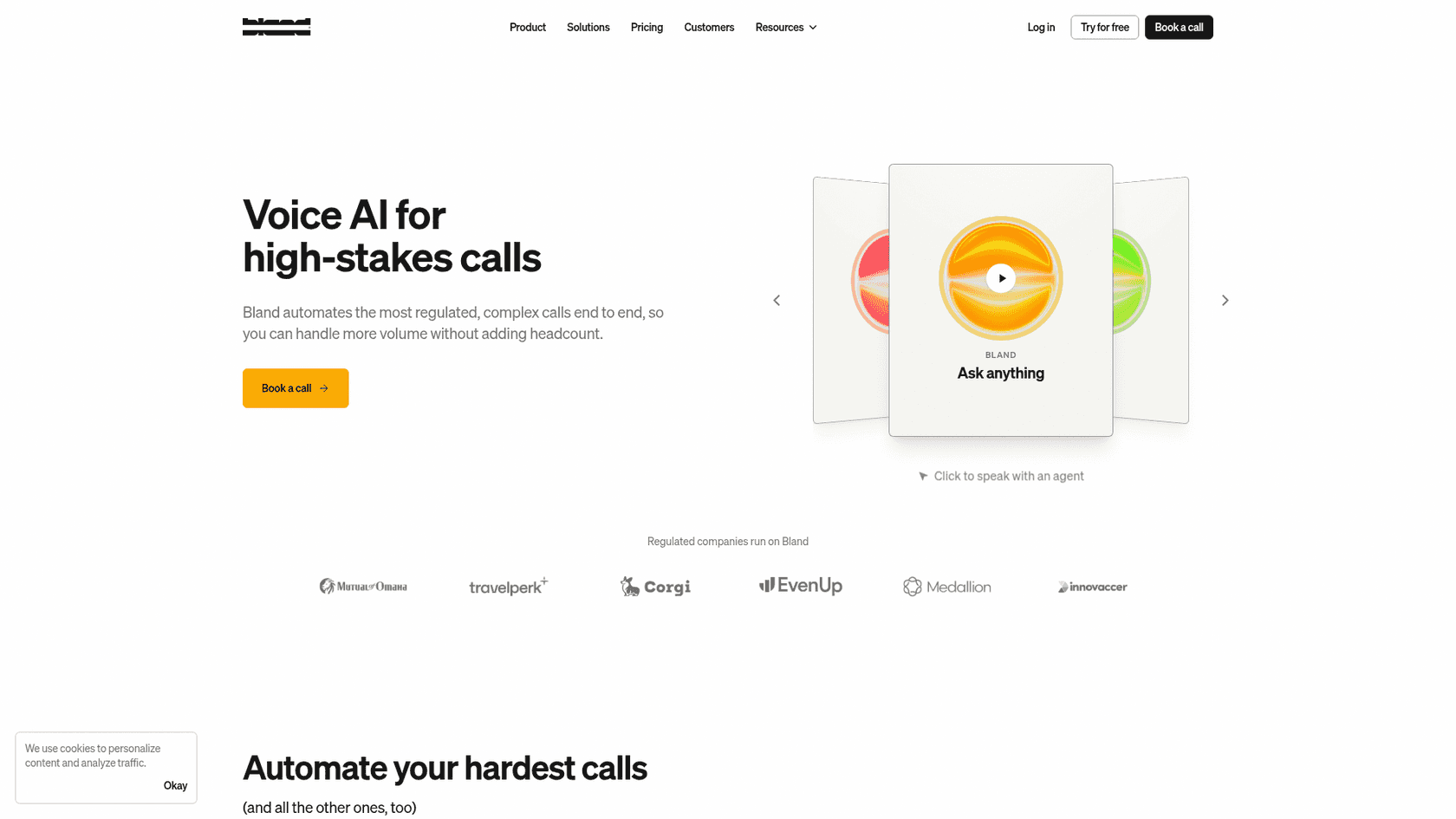 La página de inicio de Bland con el titular "Voice AI for high-stakes calls" y un agente de demostración para hablar con un clic, tomada de Bland