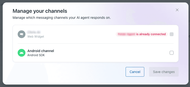 Zendesk-Dialog Manage your channels, in dem die Zeile Web Widget ausgegraut ist, mit der Bezeichnung already connected und einem deaktivierten Kontrollkästchen. Er zeigt, dass pro Kanal nur ein KI-Agent aktiv sein kann, aus dem Help Center von Zendesk
