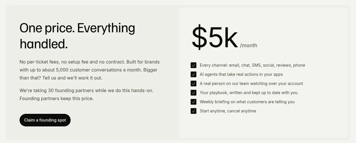 Cartão de preços do eesel Managed Support: US$ 5 mil por mês cobrindo todos os canais, agentes de IA que executam ações reais nos seus apps, uma pessoa real da nossa equipe acompanhando sua conta, seu playbook, um relatório semanal, comece quando quiser e cancele quando quiser