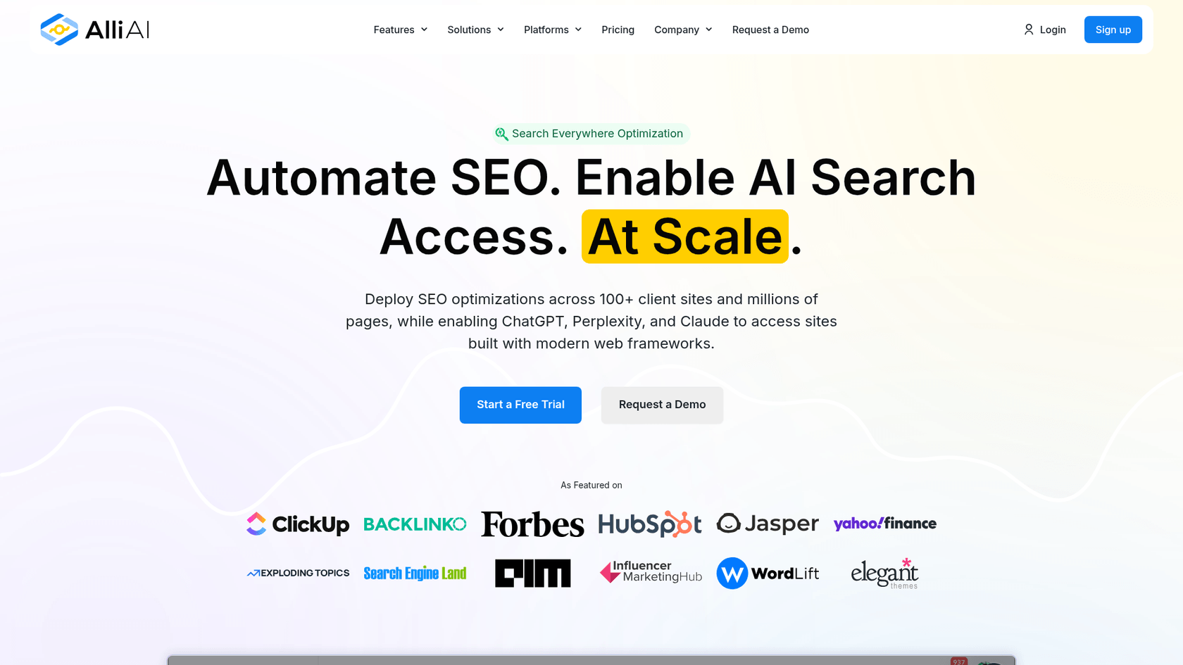 メタタグ最適化のためのAIエージェントを備えたプラットフォーム、Alli AIのホームページのスクリーンショット。