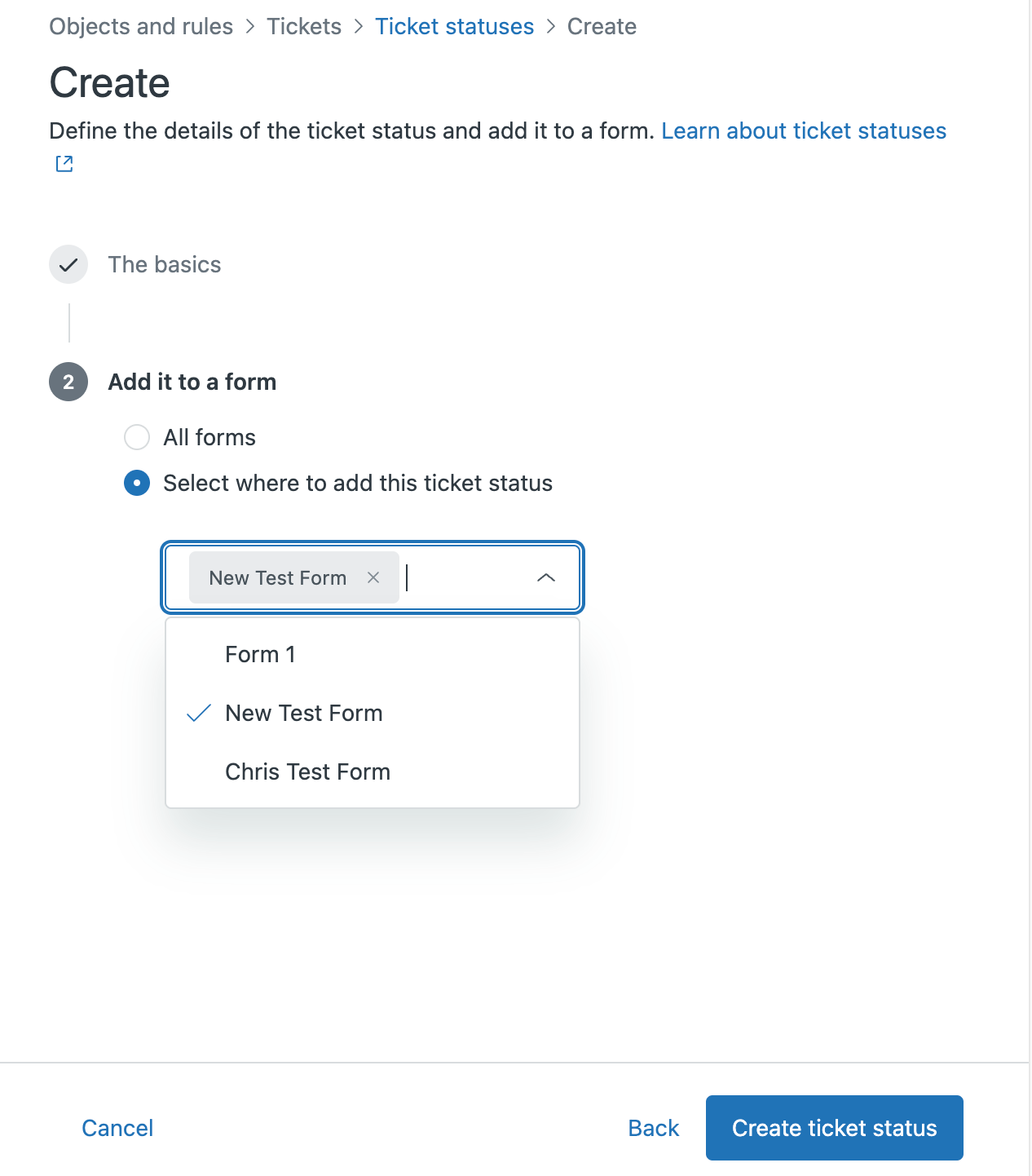 Interface de création de statut de ticket personnalisé pour définir de nouveaux statuts et les associer à des formulaires.