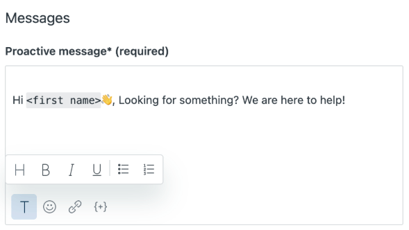 Un panneau de composition de message affichant un message proactif avec un message d'accueil personnalisé et des options de mise en forme de texte.